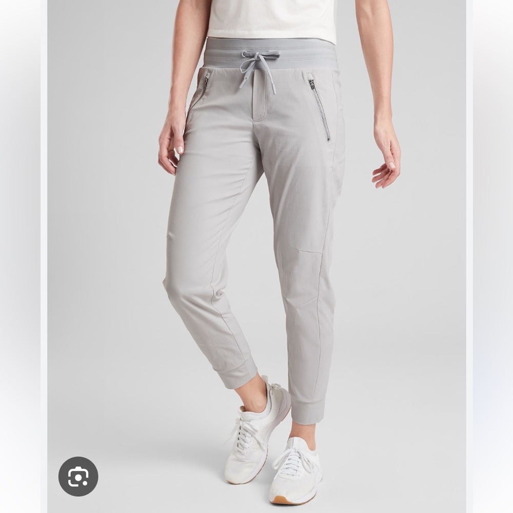 Athleta Trekkie North Jogger